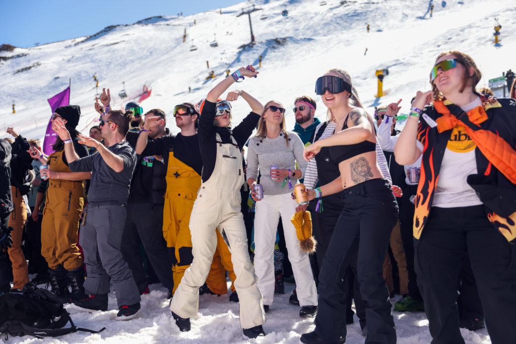 Gallery Snow Machine NZ